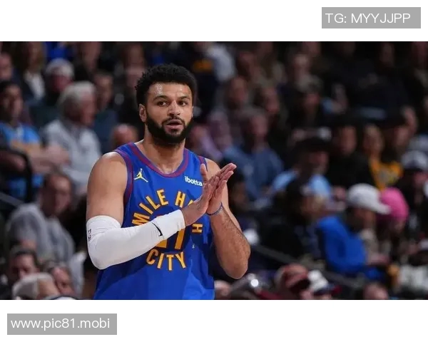 穆雷半场11中6&轰进4记三分独得20分,掘金64-54领先湖人